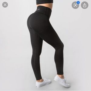 Alphalete Revival Leggings
